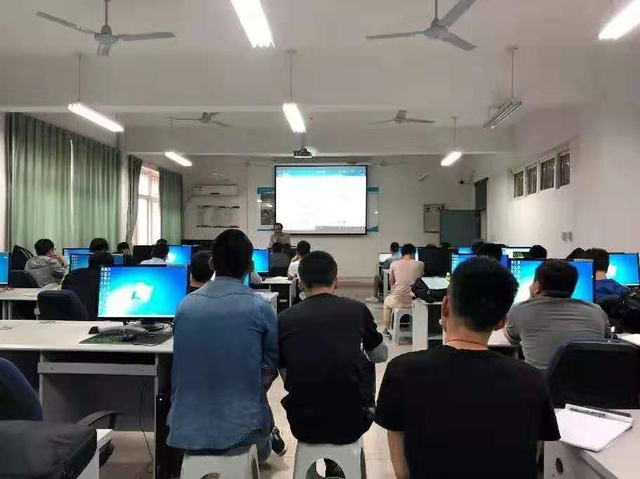 无人机倾斜摄影的1:500 地形图和房地一体化测量培训,颁发《摄影测量员》证,全国范围通用